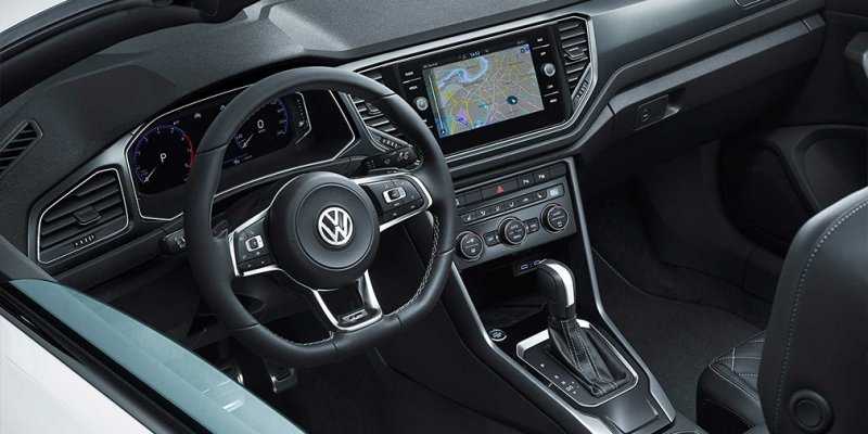 
                                    Volkswagen представил кабриолет на базе T-Roc
                            