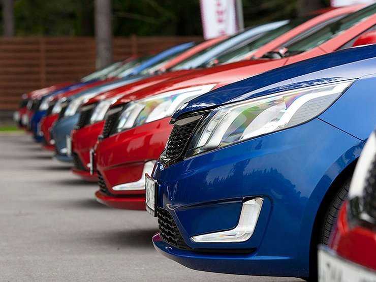 Цены на новые машины в России выросли на 76%