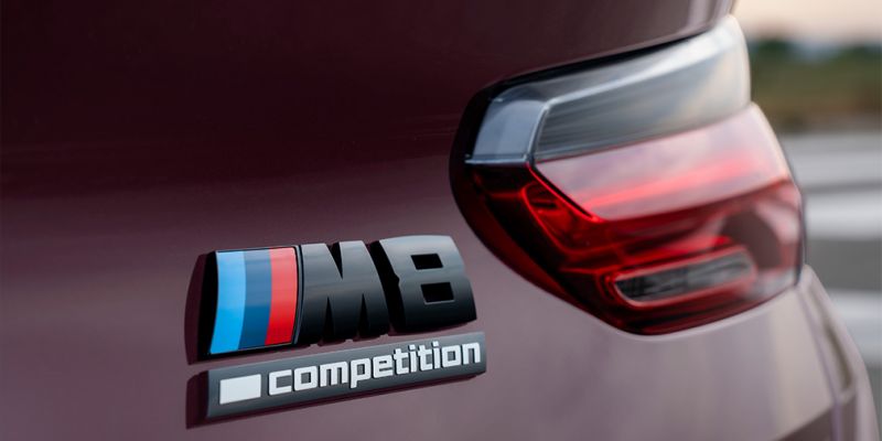 
                                    Самая мощная «восьмерка» BMW: все подробности и российские цены
                            