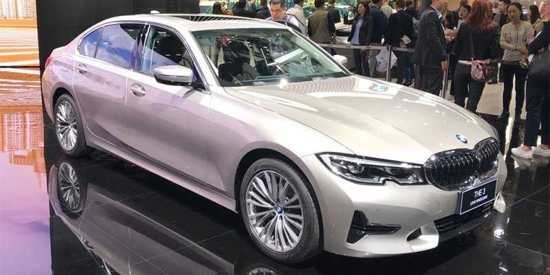 
                                    Удлиненная «тройка» BMW стала самым большим автомобилем в своем классе
                            