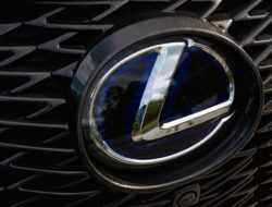 Lexus подтвердил выпуск роскошного минивэна