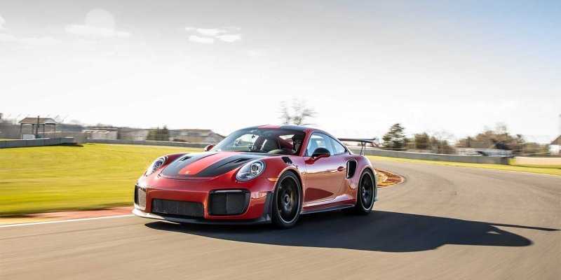 
                                    Видео: самый быстрый Porsche устанавливает рекорд на американском треке
                            