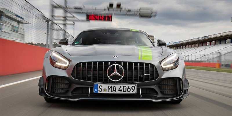 
                                    Mercedes-AMG выпустит быстрейший автомобиль в своей истории
                            