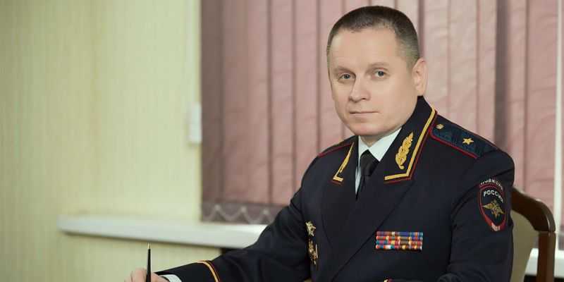 
                                    Глава московского ГИБДД подал рапорт об отставке
                            