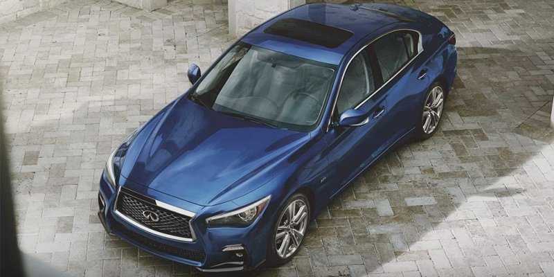 
                                    В Infiniti подготовили роскошную версию седана Q50
                            