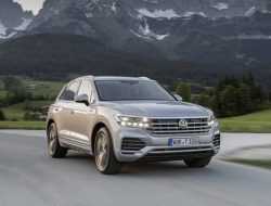 В Россию приехал Volkswagen Touareg в свежей спецверсии