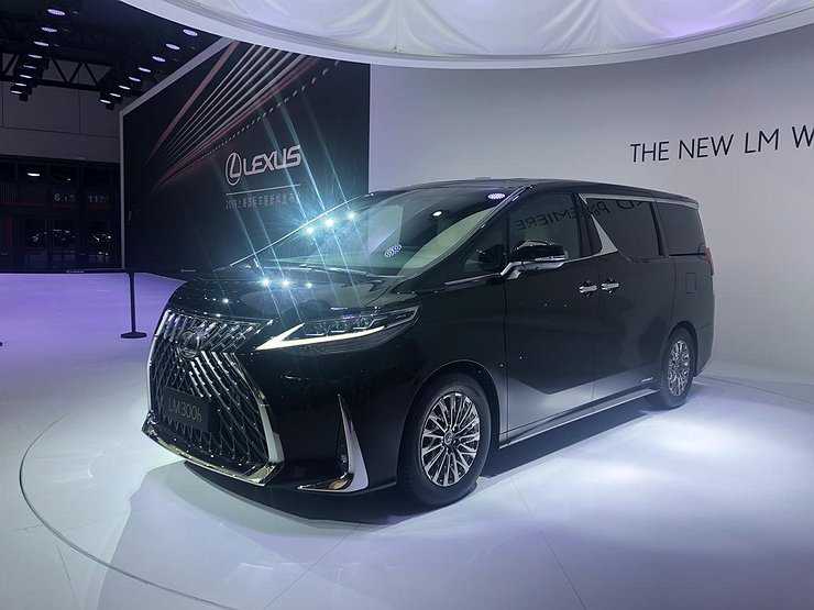 Шанхай-2019: Lexus представил первый в своей истории минивэн