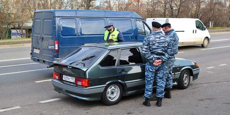 
                                    В Москве оштрафовали 45 тысяч водителей за тонировку в 2019 году
                            