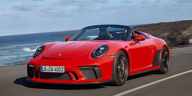 
                                    Porsche назвал российские цены на новый спорткар 911 Speedster
                            