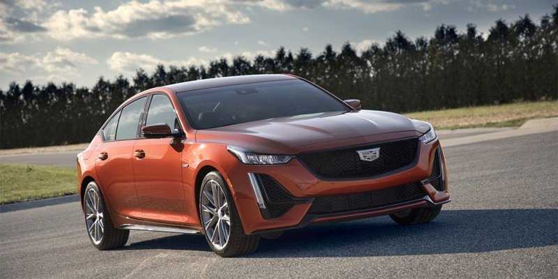 
                                    Cadillac представил спортивные седаны CT4-V и CT5-V
                            