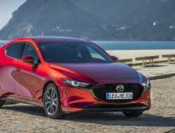 Новая Mazda3 получит в России два бензиновых мотора