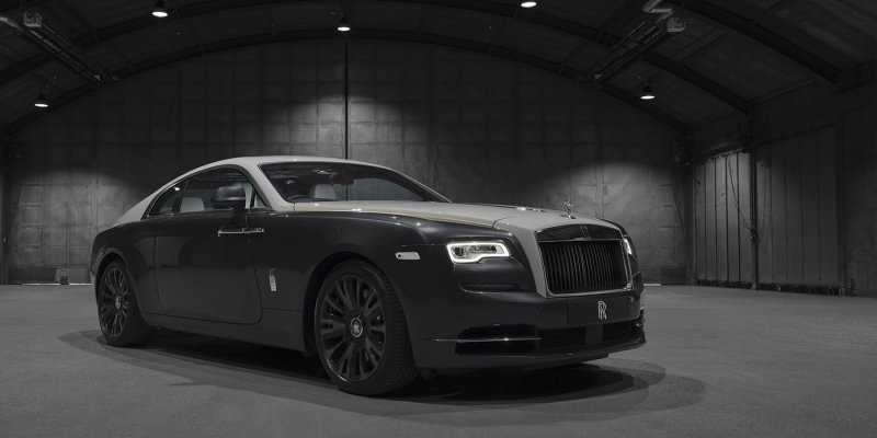 
                                    Rolls-Royce Wraith посвятили первому полету через Атлантику
                            