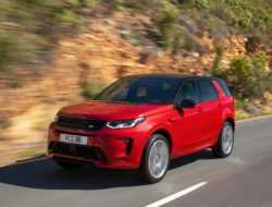 Британцы представили обновленный Land Rover Discovery Sport