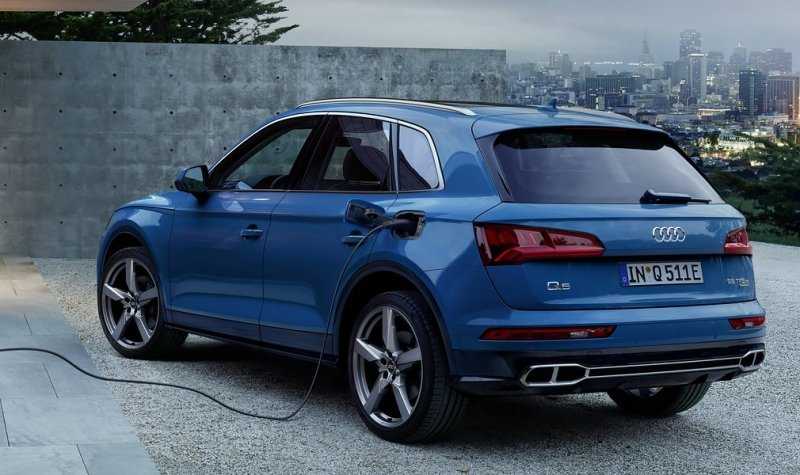 
                                    Audi Q5 стал подключаемым гибридом
                            