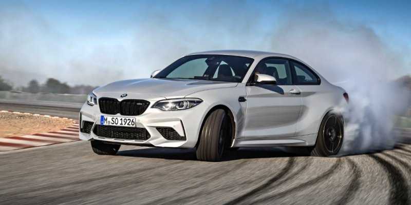 
                                    Самое экстремальное купе BMW M2 получит 450-сильный двигатель
                            