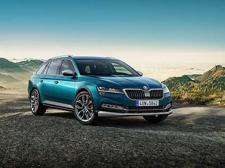 Чехи представили новый универсал Skoda Superb Scout