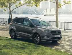 Ford Kuga подешевел еще больше