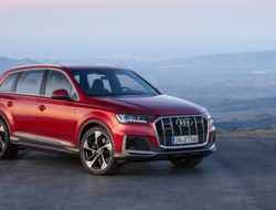 Audi представила обновленный кроссовер Q7