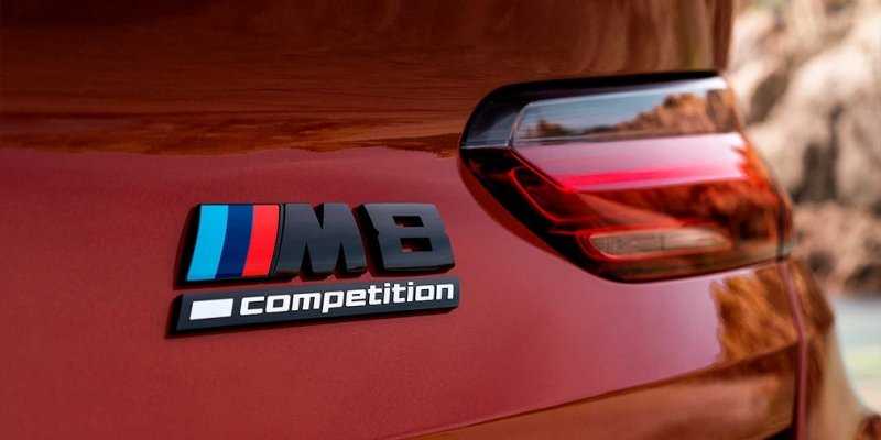 
                                    BMW объявила рублевые цены на новую M8
                            