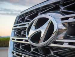 Hyundai мечется между седанами и кроссоверами