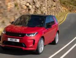 Land Rover назвал рублевую стоимость обновленного Discovery Sport