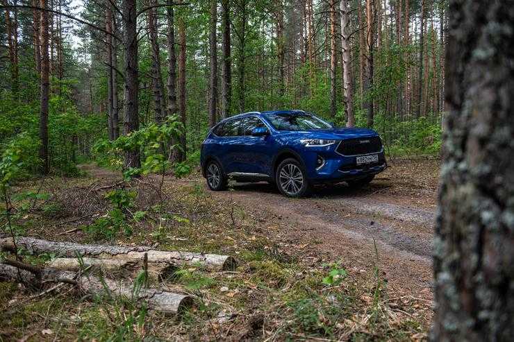 Выжить вопреки: первый тест-драйв нового кроссовера Haval F7