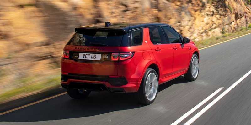 
                                    Land Rover назвал рублевую стоимость обновленного Discovery Sport
                            