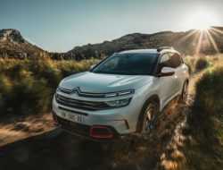 Объявлен российский ценник на кроссовер Citroёn C5 Aircross