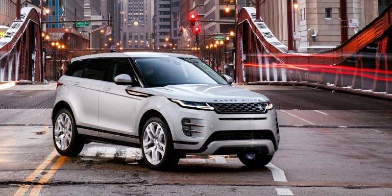 
                                    Range Rover начал российские продажи нового Evoque
                            