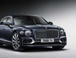 Bentley представил новый Flying Spur