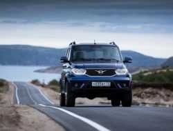 Названы цены и сроки появления UAZ Patriot с «автоматом» от BMW