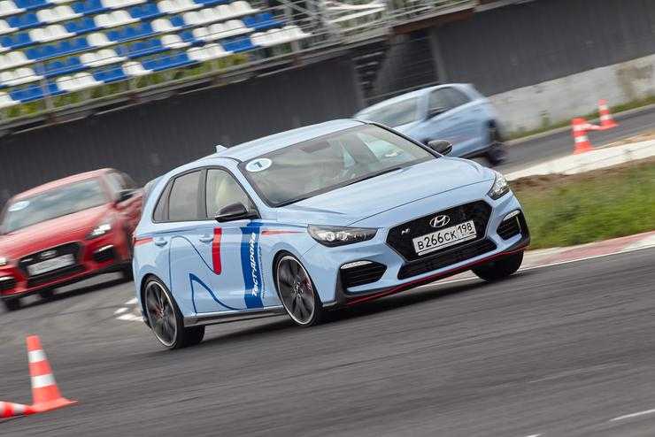 Первый тест-драйв «горячего» Hyundai i30 N: пионерский привет от Себастьена Лёба