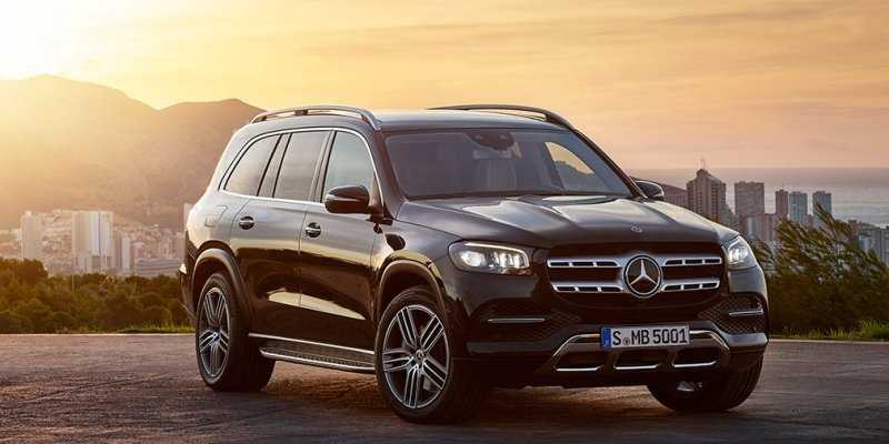 
                                    Mercedes назвал российские цены на внедорожник GLS нового поколения
                            
