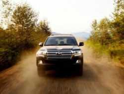 Новый Toyota Land Cruiser останется без двигателей V8