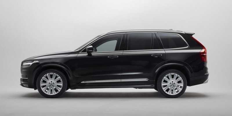 
                                    Volvo превратила кроссовер XC90 в 4,5-тонный броневик
                            