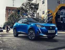 Новый Peugeot 2008 может появится в России уже в следующем году