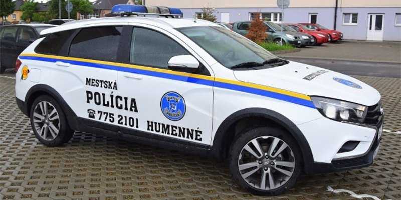 
                                    В Европе полиция пересела на Lada Vesta
                            