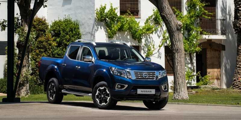 
                                    Nissan обновил пикап Navara
                            