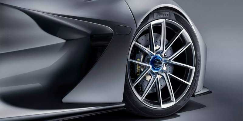 
                                    Lotus представил гиперкар мощностью 2 тысячи лошадиных сил
                            