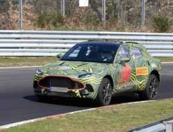 Кроссовер Aston Martin DBX призван порвать Bentley Bentayga и Lamborghini Urus
