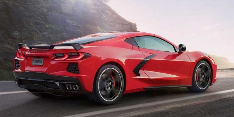 
                                    Chevrolet представил среднемоторный Corvette
                            