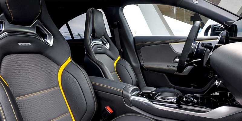 
                                    Mercedes представил хот-хэтч с самой мощной в мире «турбочетверкой»
                            