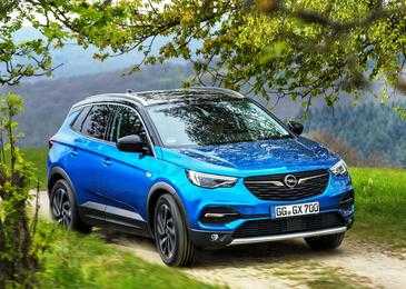 От бюджетных до роскошных: Opel Grandland X и еще 8 новейших кроссоверов для России