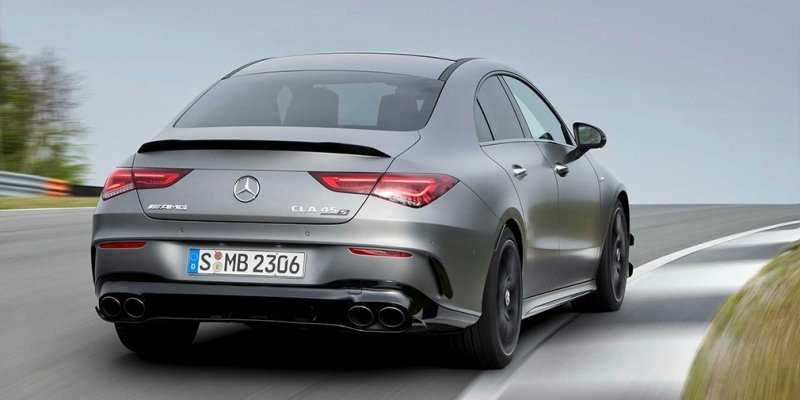 
                                    Mercedes представил хот-хэтч с самой мощной в мире «турбочетверкой»
                            