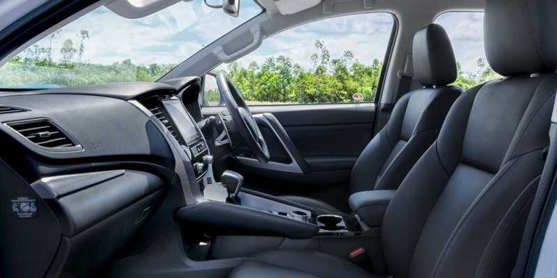
                                    Новый дизайн и цифровая приборка: Mitsubishi обновила Pajero Sport
                            