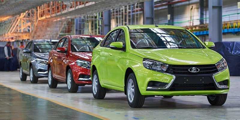 
                                    АвтоВАЗ повысит цены на все модели Lada
                            