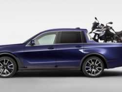 BMW превратила большой кроссовер X7 в пикап