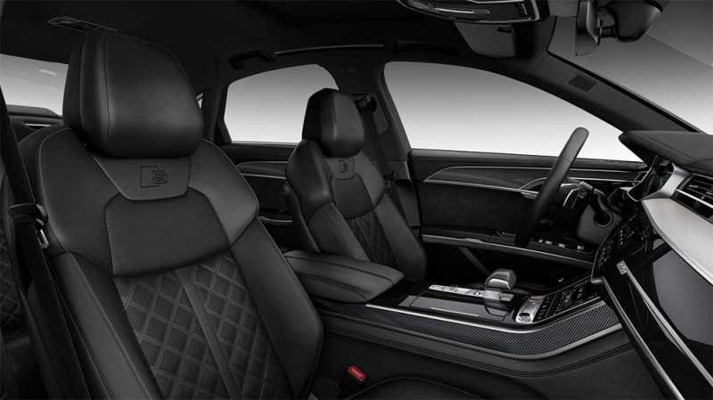 
                                    Audi представила спортивный седан S8 нового поколения
                            