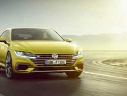Volkswagen начнет российские продажи Arteon в 2020 году