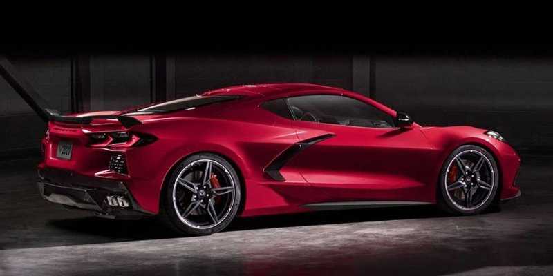
                                    Chevrolet представил среднемоторный Corvette
                            